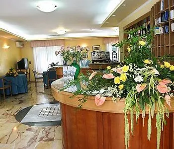 酒店 Iside